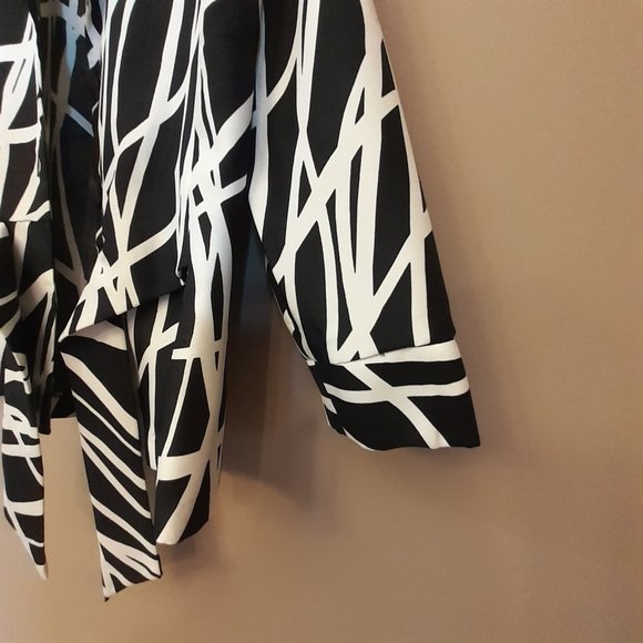 Perceptions New York Black & Ivory 3/4 sleeve blouse Size 12 - Picture 7 of 9